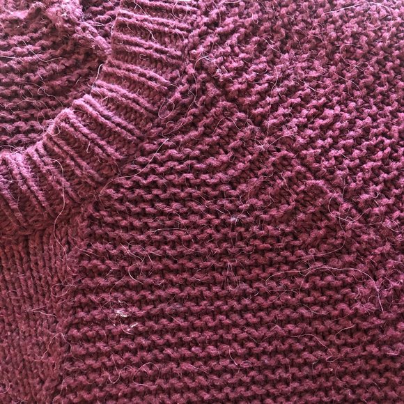 Madewell Cranberry Sweater Size Small - Picture 4 of 4